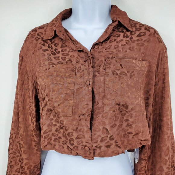 NWT Lover & Friends Revolve Brown Cheyanne Button Up Cheetah Crop Top Shirt XS - Picture 7 of 12